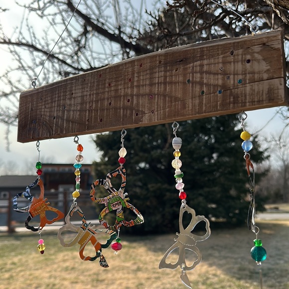 Handmade Wind Chime “Flutterflies” - Picture 3 of 17